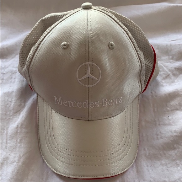 Mercedes-Benz Formula 1 Hat 💕 - Picture 3 of 7